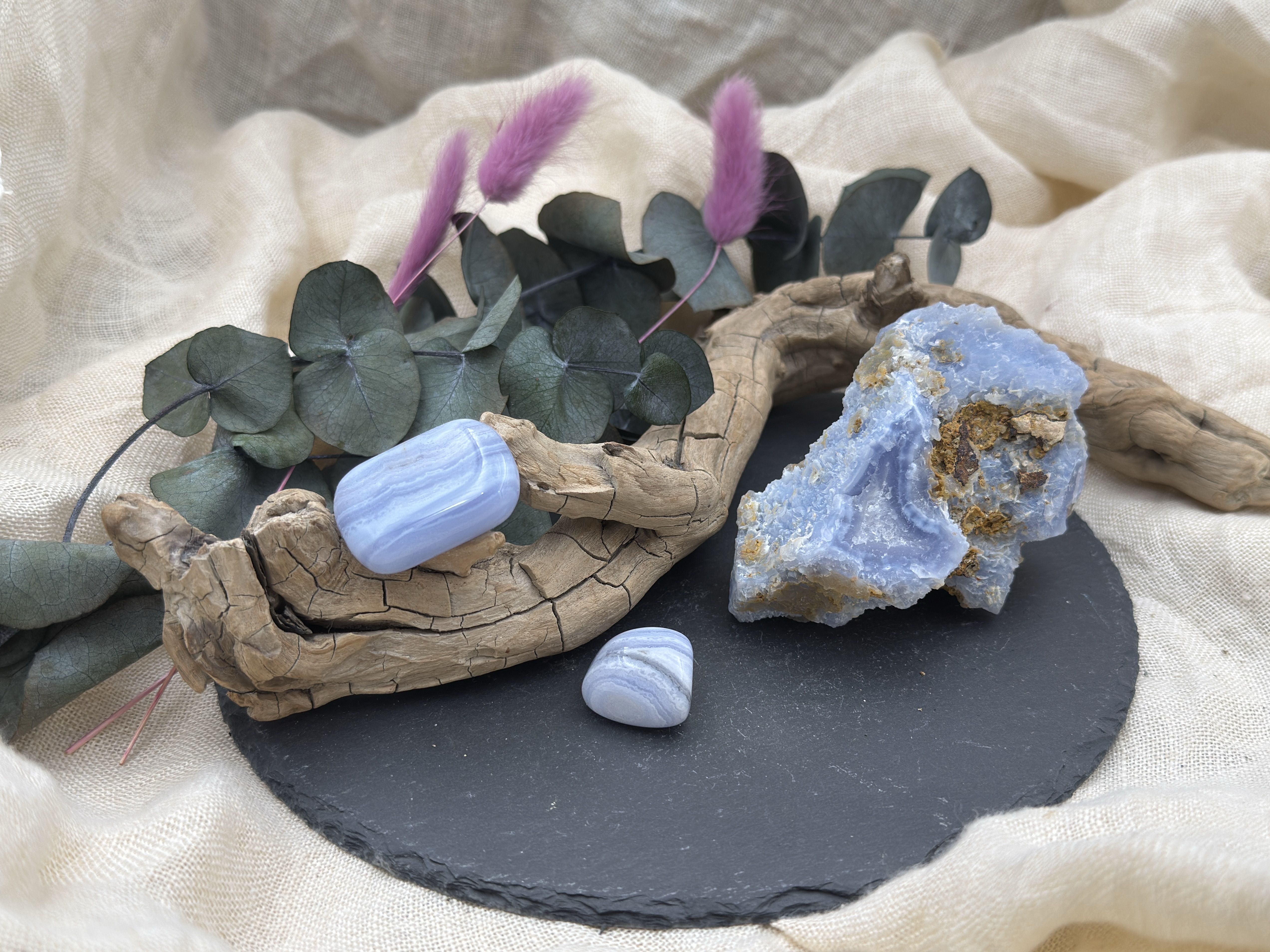 Chalcedon gebändert